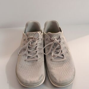 Nike Free Running Women's Gray Sneakers Size 8 Good Condition